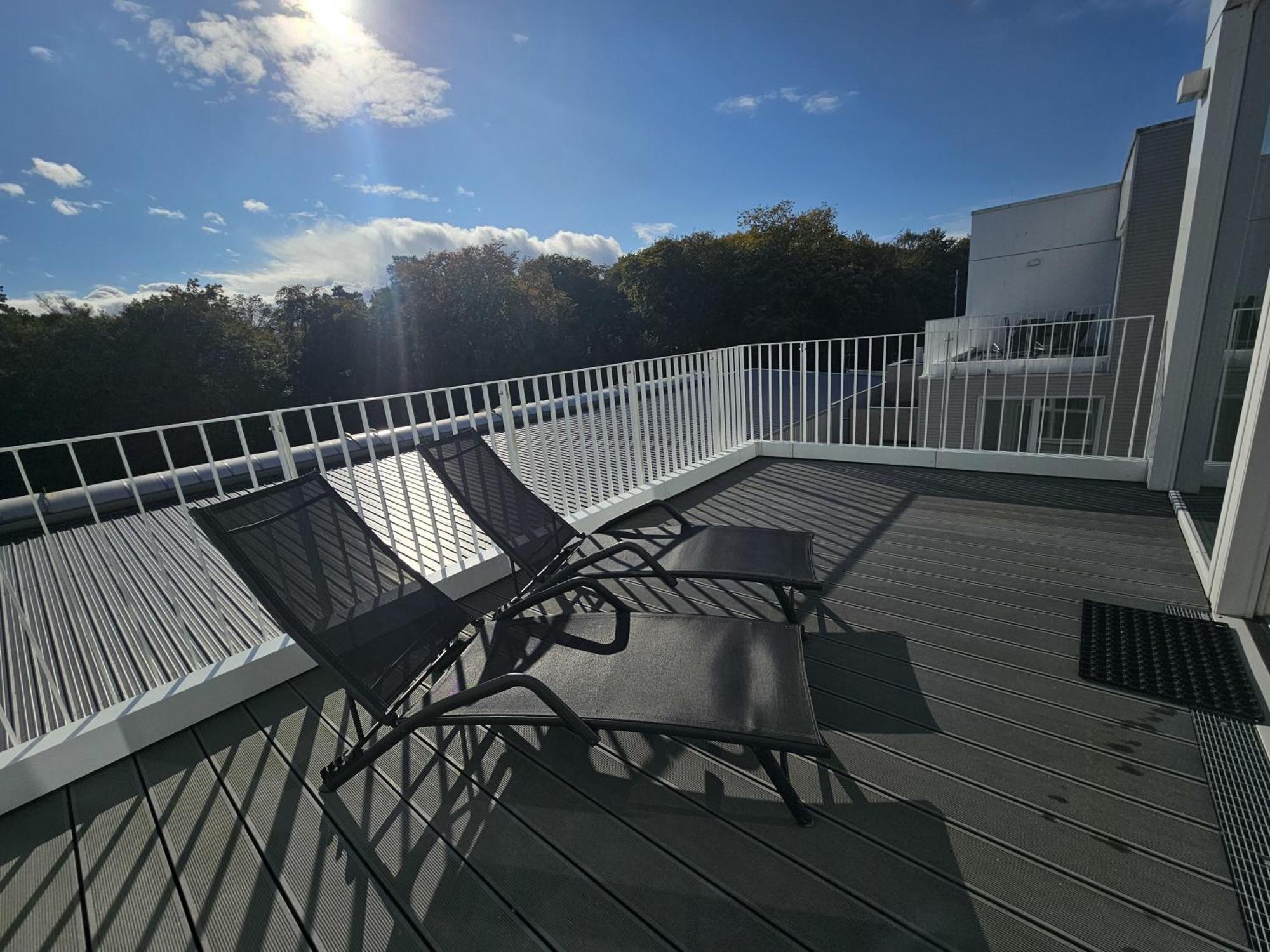 App 18 Penthouse 
